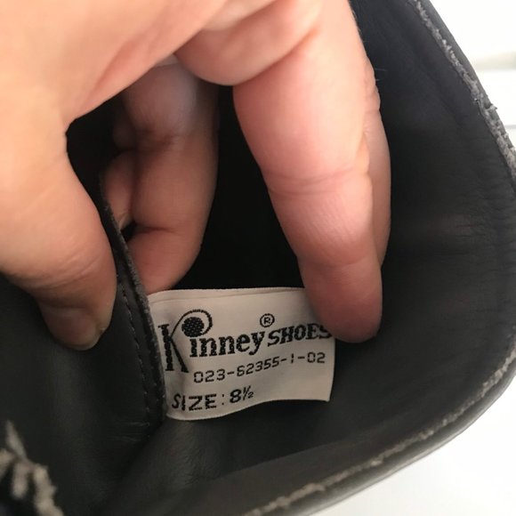 1980s KINNEY Gray Leather High Heeled Boots - Boho Boots - Wood Stacked Heel - Picture 5 of 9